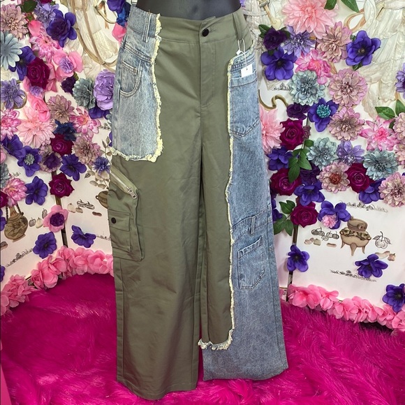 Asymmetrical Denim Patch Cargo Pants - Picture 1 of 15